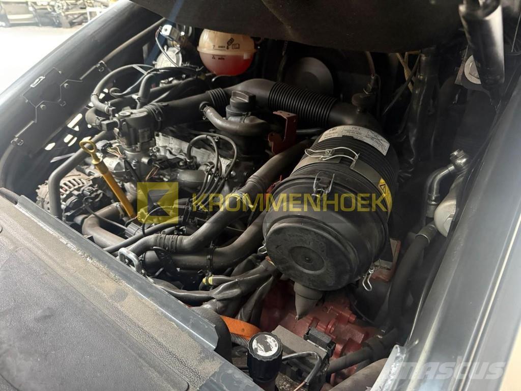 Linde H 30 T 天然气叉车