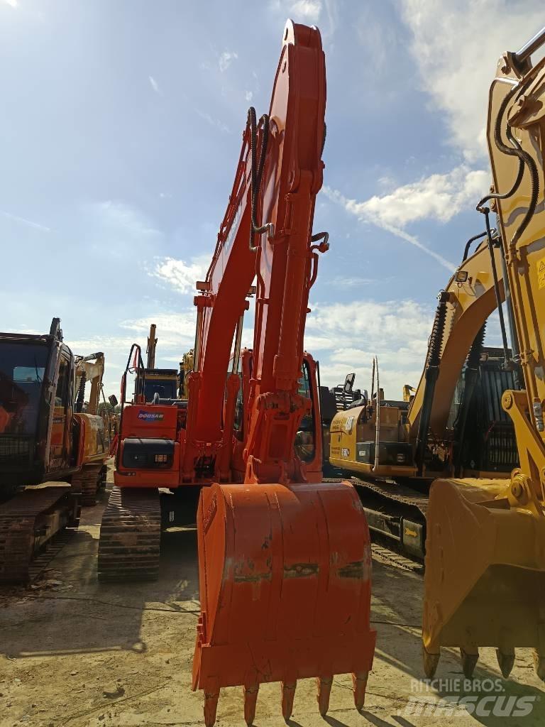Doosan DX150 LC 履带挖掘机