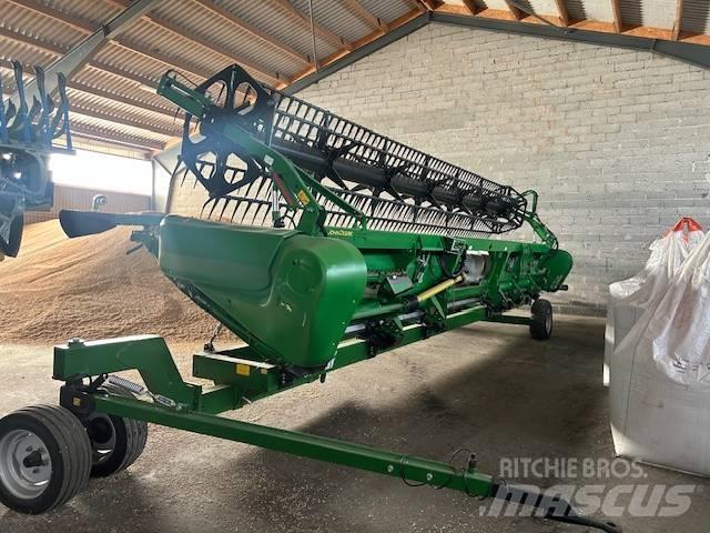 John Deere S 670 i 联合收割机