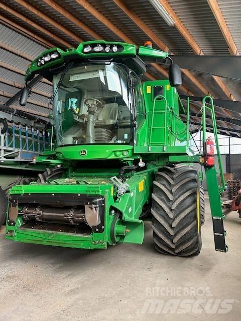 John Deere S 670 i 联合收割机