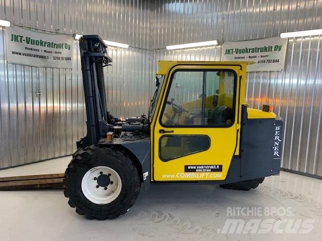 Combilift RT3000 柴油叉车