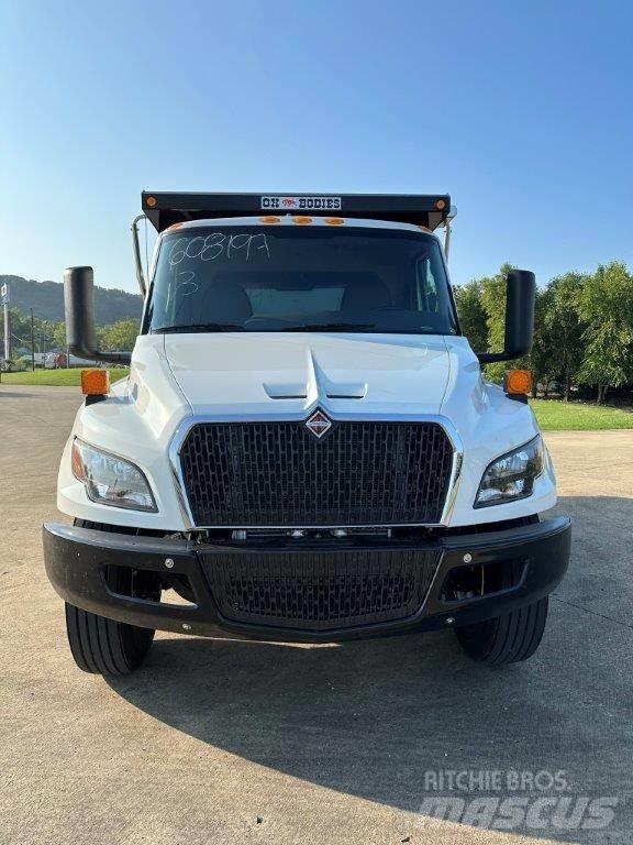 International MV 自卸式货车