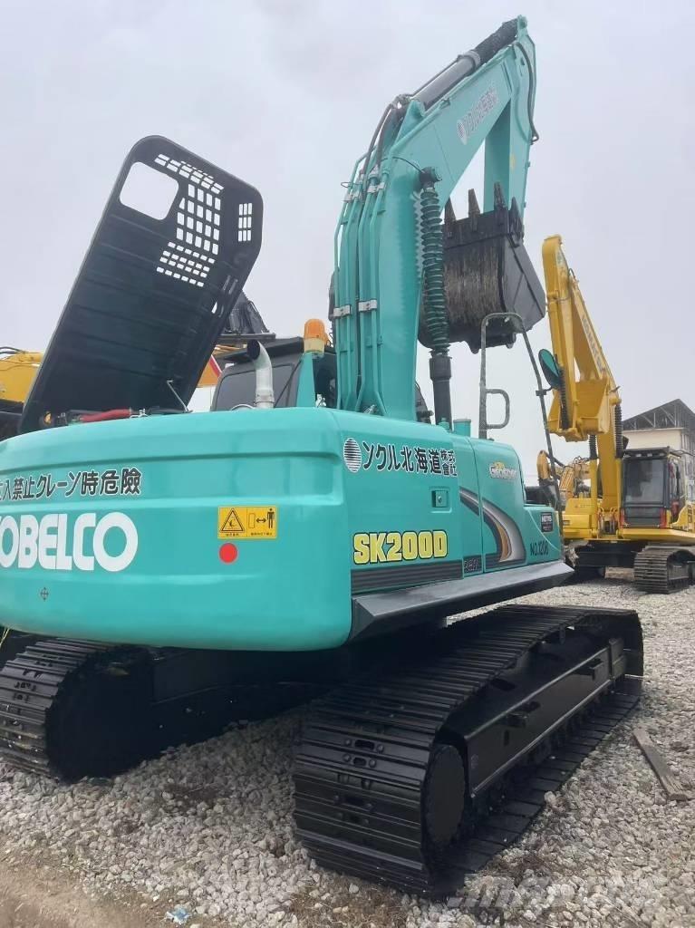 Kobelco 200 履带挖掘机