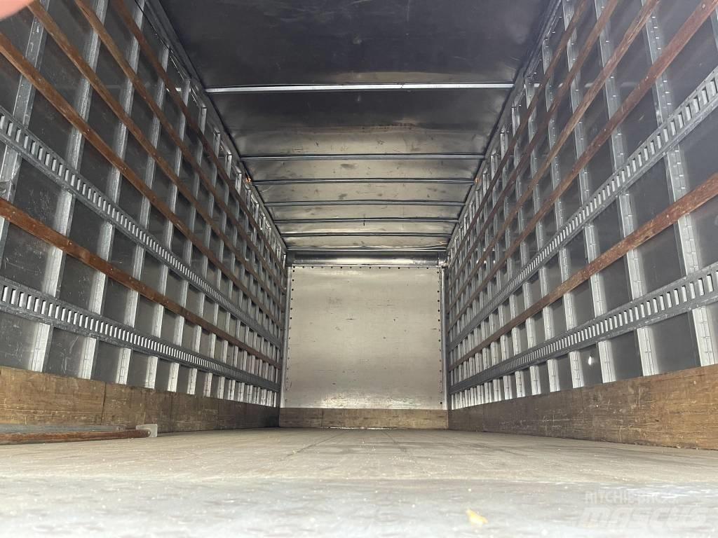 International 4300 厢式货车