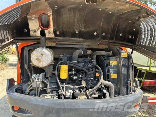 Doosan DX55 轮式挖掘机