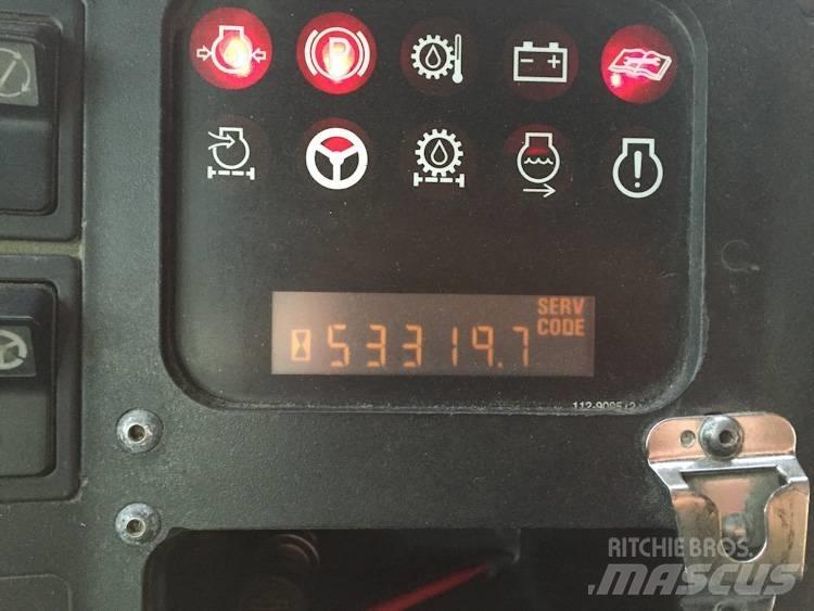 CAT 775 D 刚性自卸车