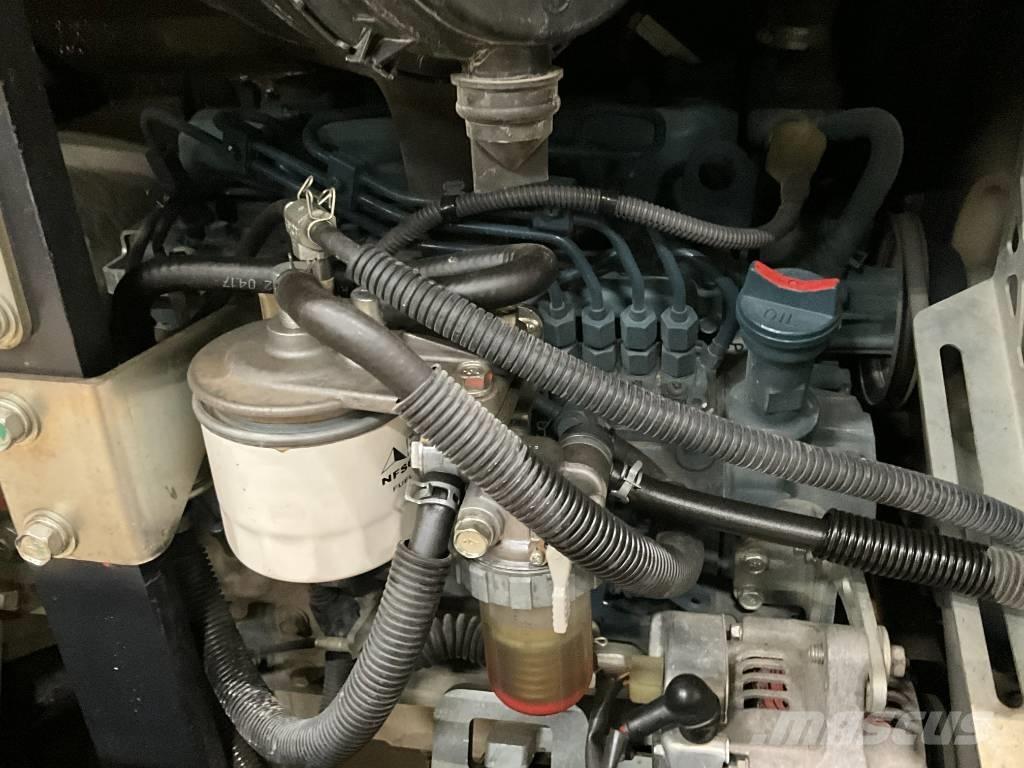 Kubota KX 027-4 小型挖掘机