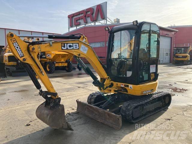 JCB 8025 ZTS 小型挖掘机