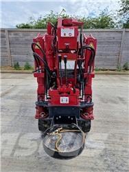 Unic URW-094 CER 轻小型起重机