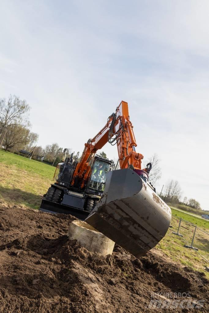 Hitachi ZX 150 W-7 轮式挖掘机
