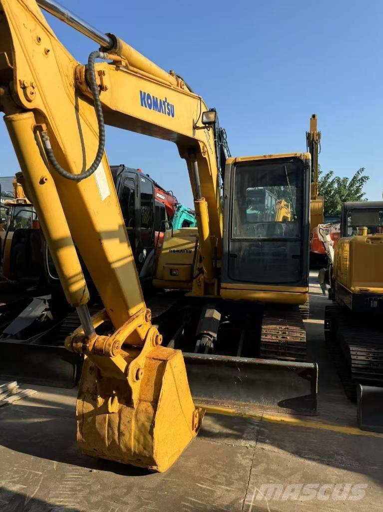 Komatsu PC 60-7 小型挖掘机