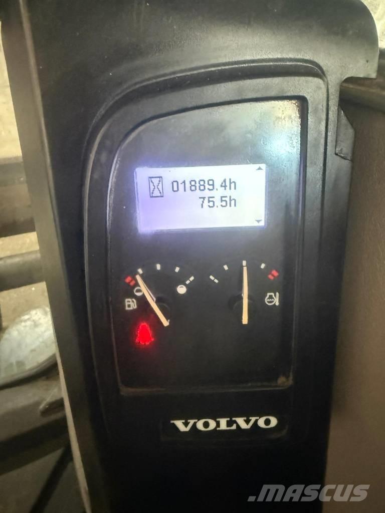 Volvo ECR 88 D 小型挖掘机
