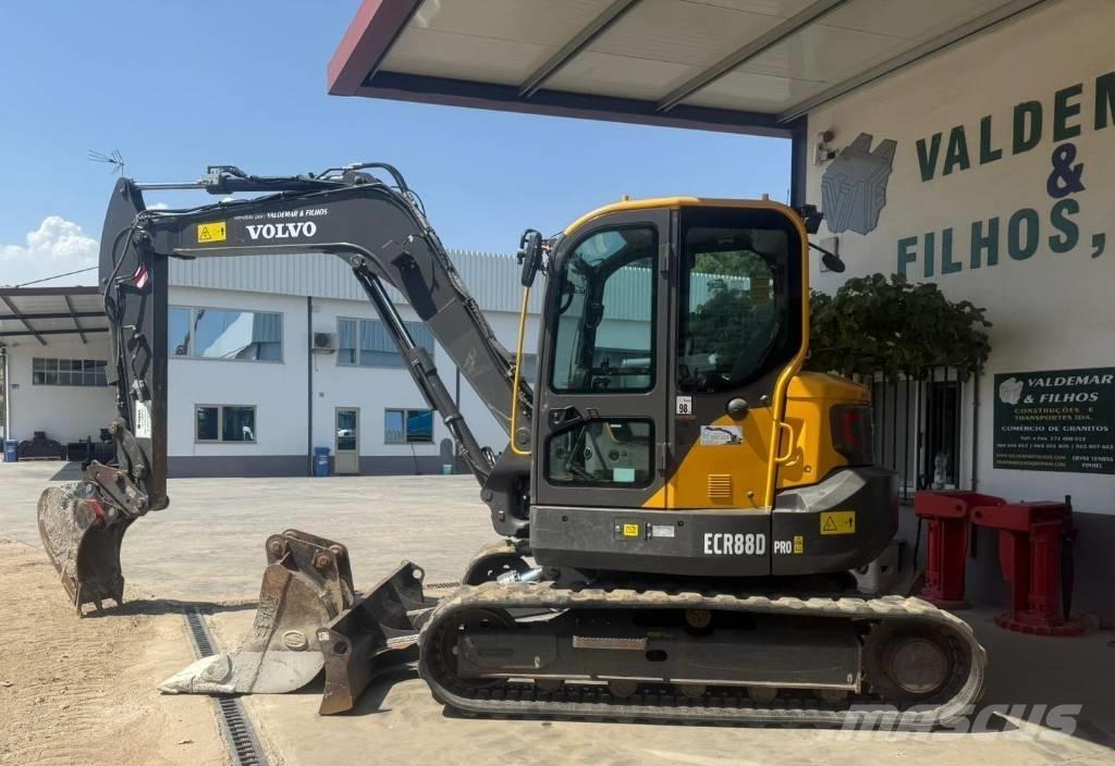 Volvo ECR 88 D 小型挖掘机