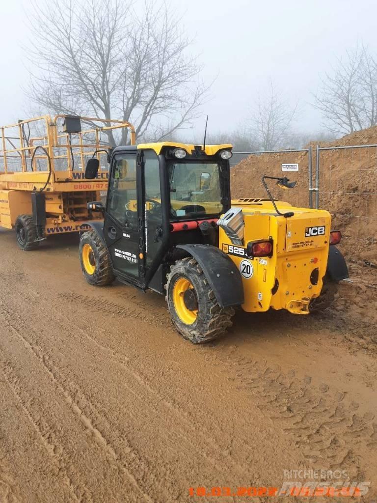 JCB 525-60 伸缩臂叉装车|叉装车