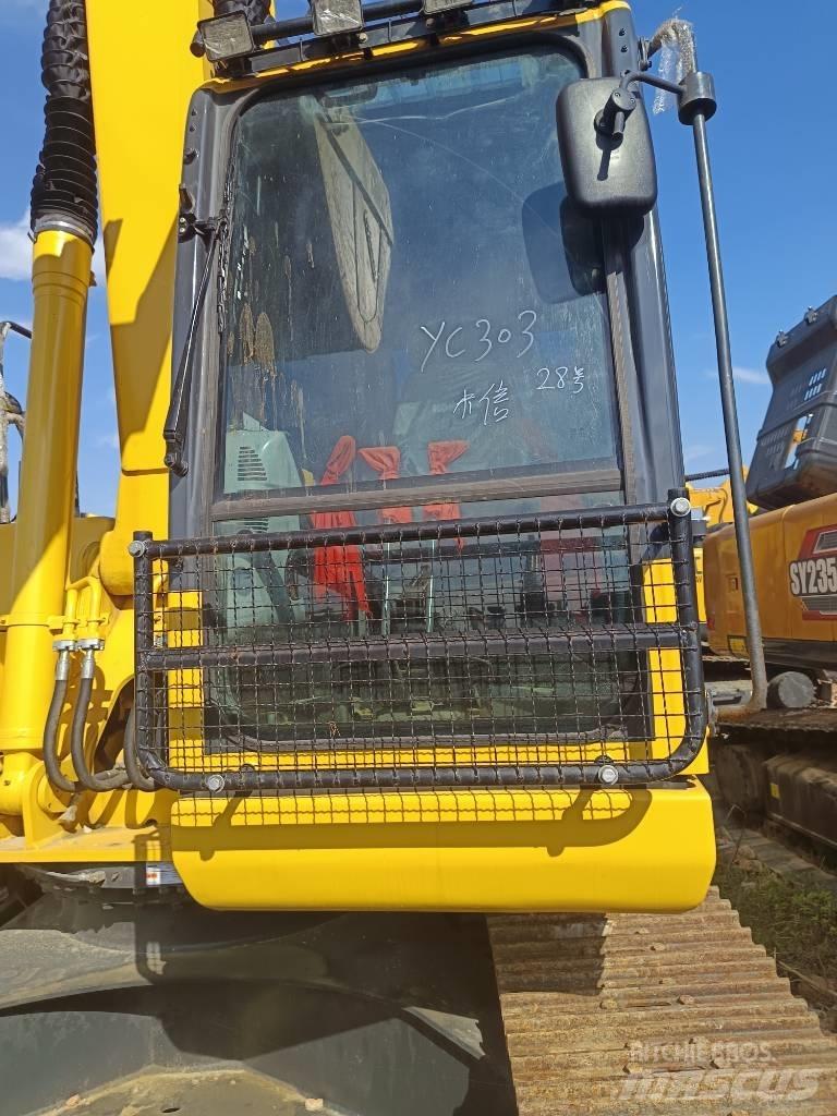 Komatsu PC 200 履带挖掘机