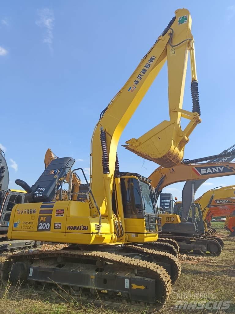 Komatsu PC 200 履带挖掘机