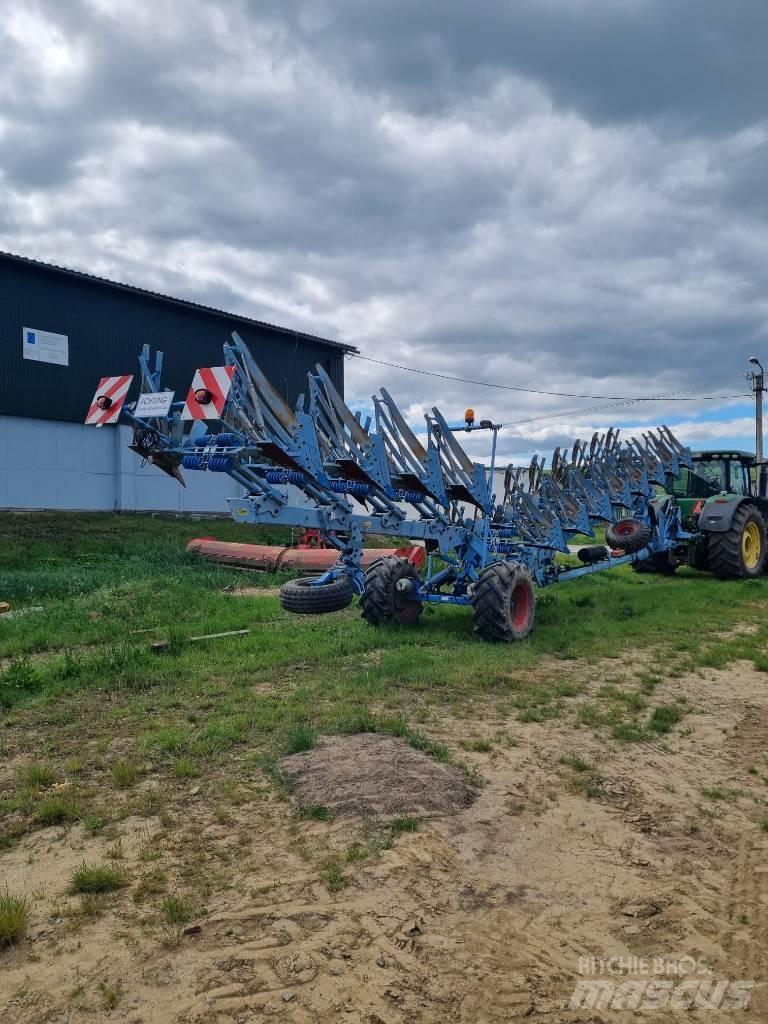 Lemken EuroTitan 10 双向犁