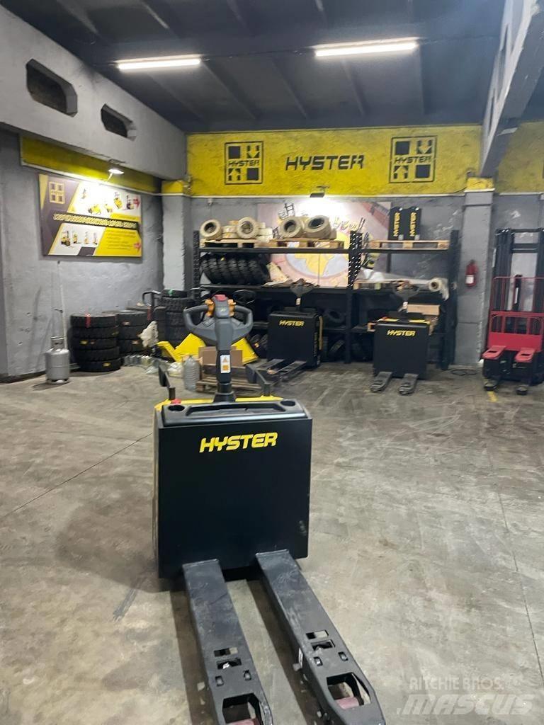 Hyster P2.0UTS 电动搬运车