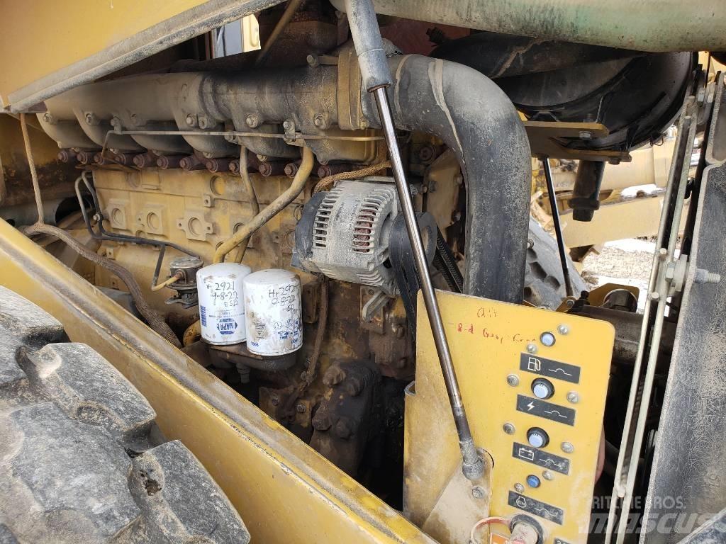 CAT CS-563E 单轮压路机