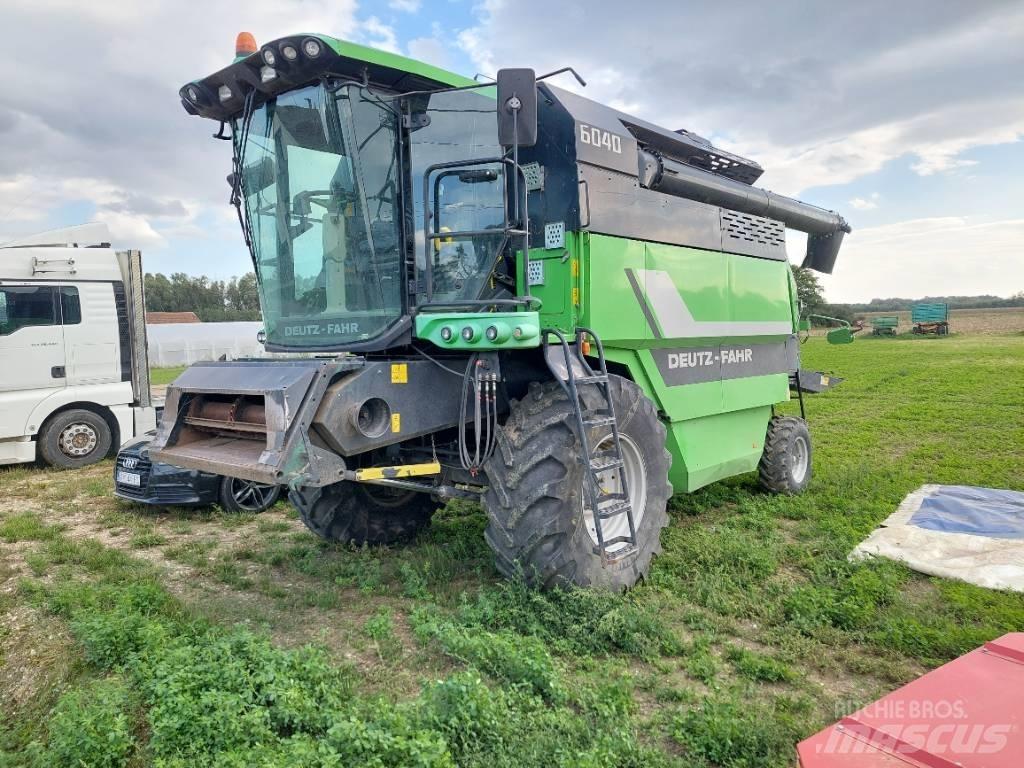 Deutz-Fahr 6040 6040 联合收割机