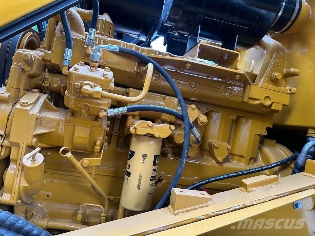 CAT 966H 轮式装载机