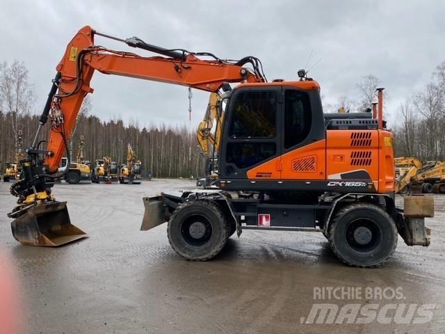 Doosan DX165W-5 轮式挖掘机