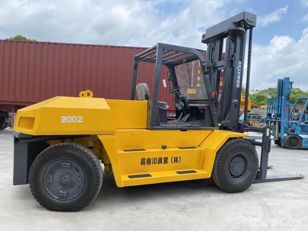 Komatsu FD 160 柴油叉车