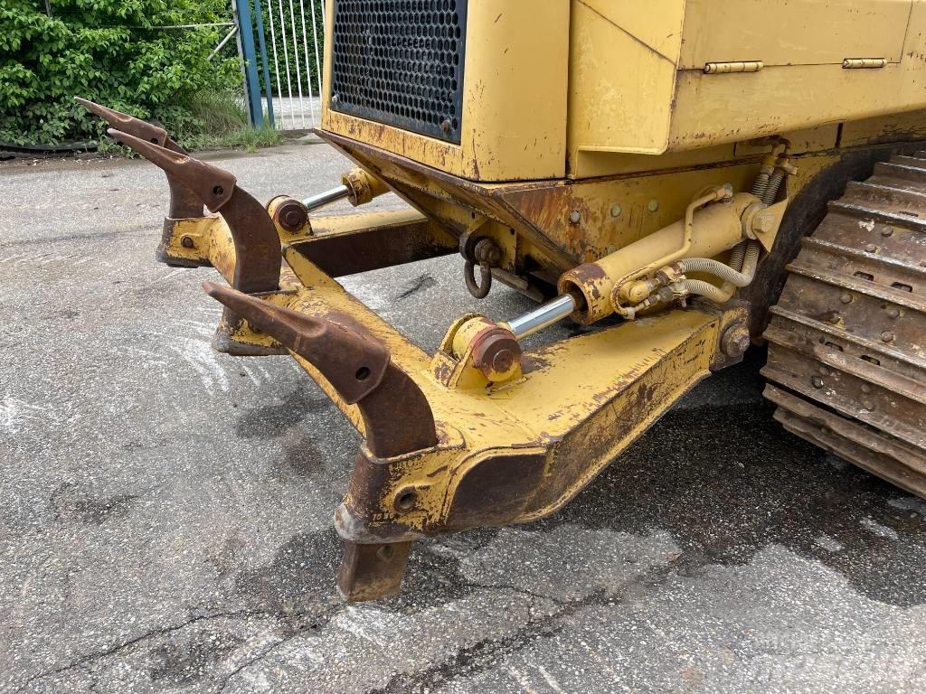 CAT 953 C 松土器
