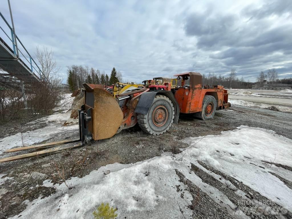 Sandvik Toro 301 地下装载机