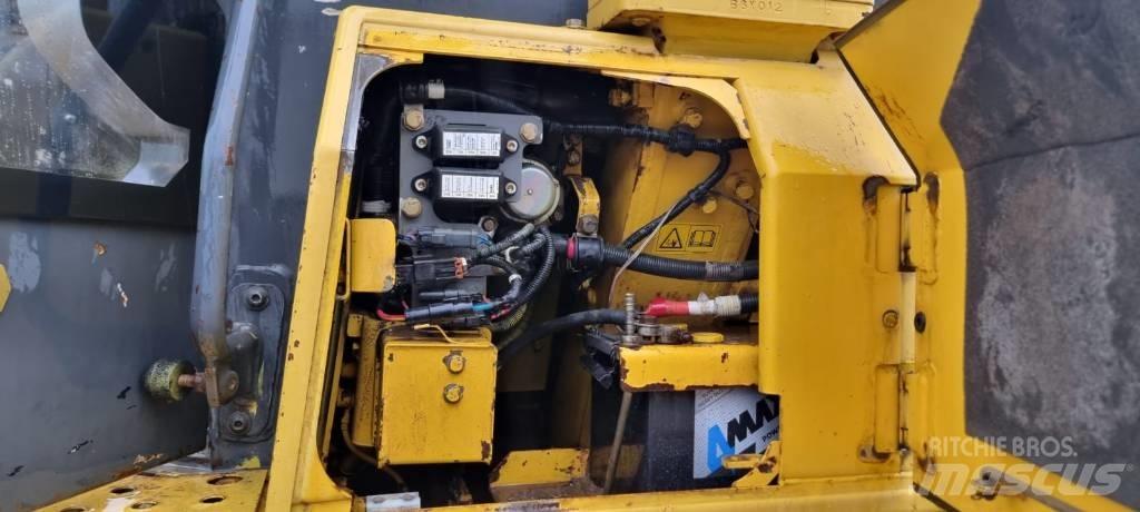 Komatsu D 61 EX-15 履带式推土机