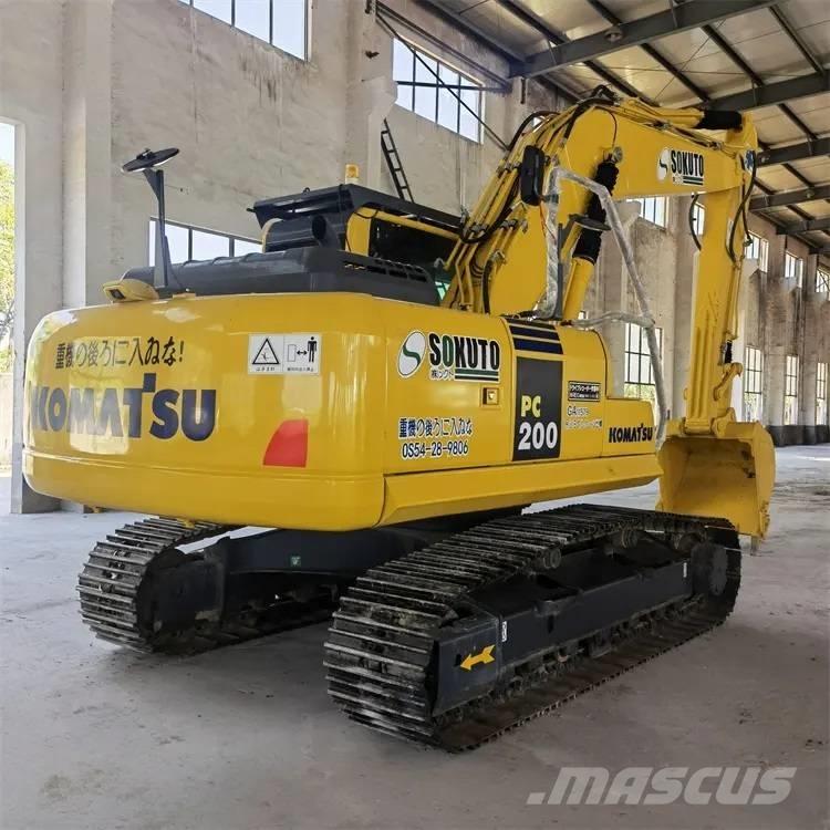 Komatsu PC200-8 履带挖掘机