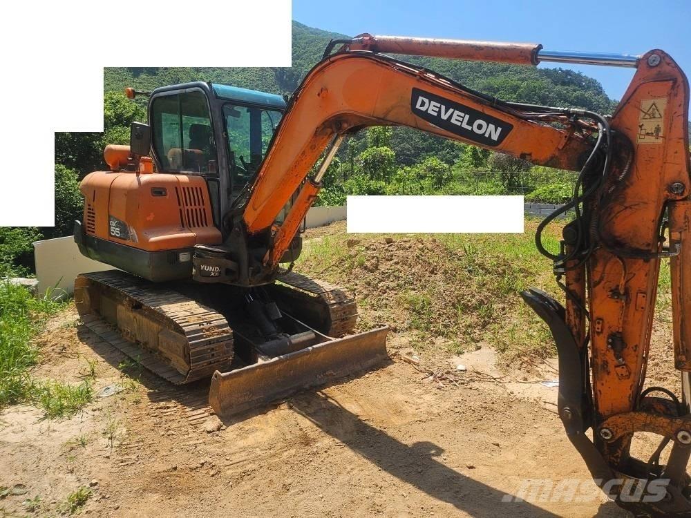 Doosan DX 55 小型挖掘机