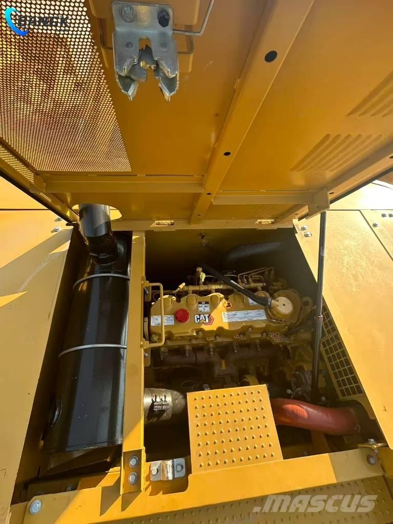 CAT 345 履带挖掘机