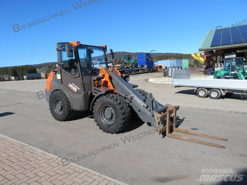 Hitachi ZW 95 轮式装载机