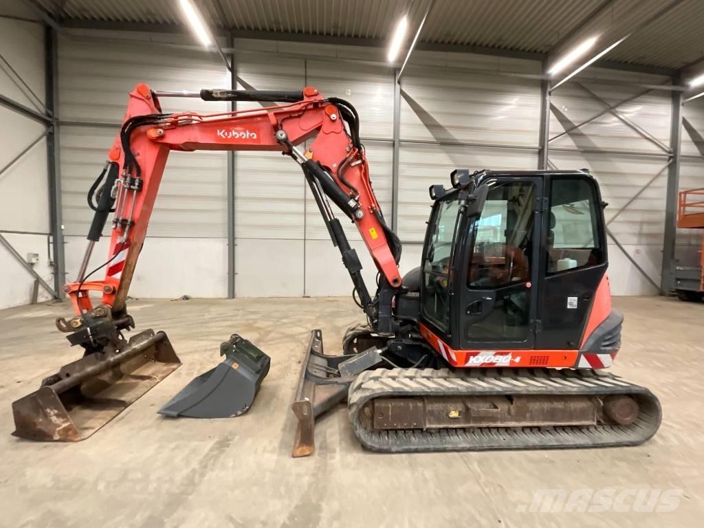 Kubota KX 080-4 中型挖掘机