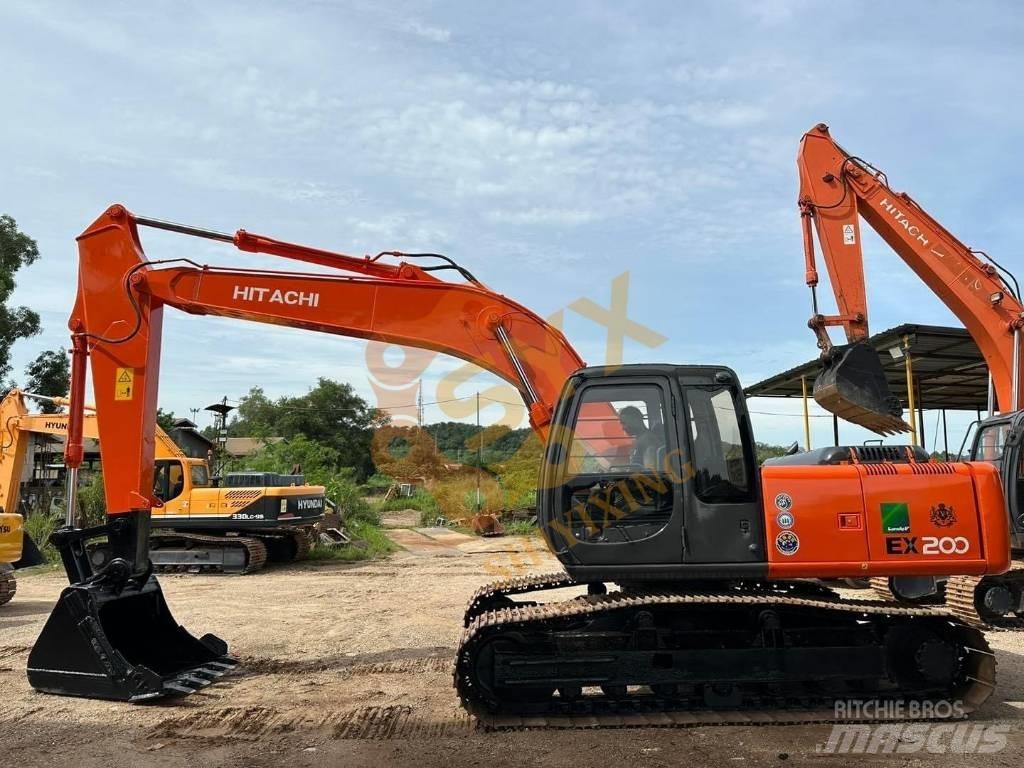 Hitachi EX 200-5 履带挖掘机
