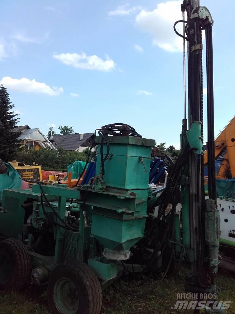 Montabert Motofore 小型钻机