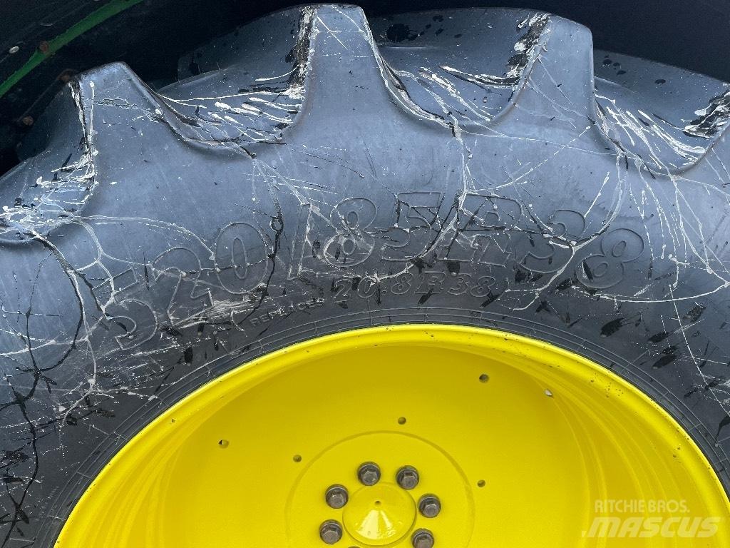 John Deere 6115R 拖拉机/农用车