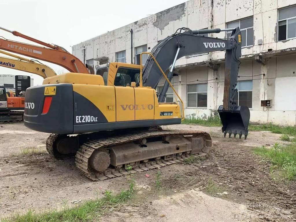 Volvo EC210D 履带挖掘机