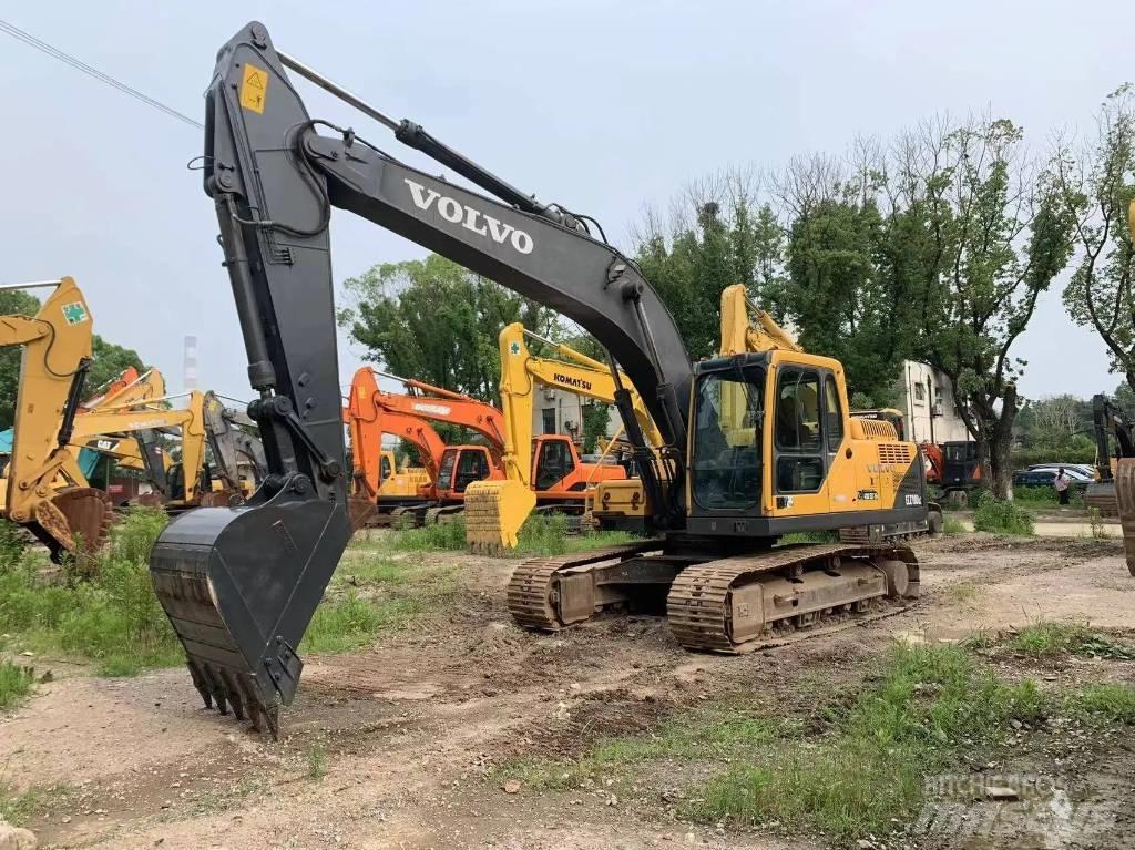 Volvo EC210D 履带挖掘机