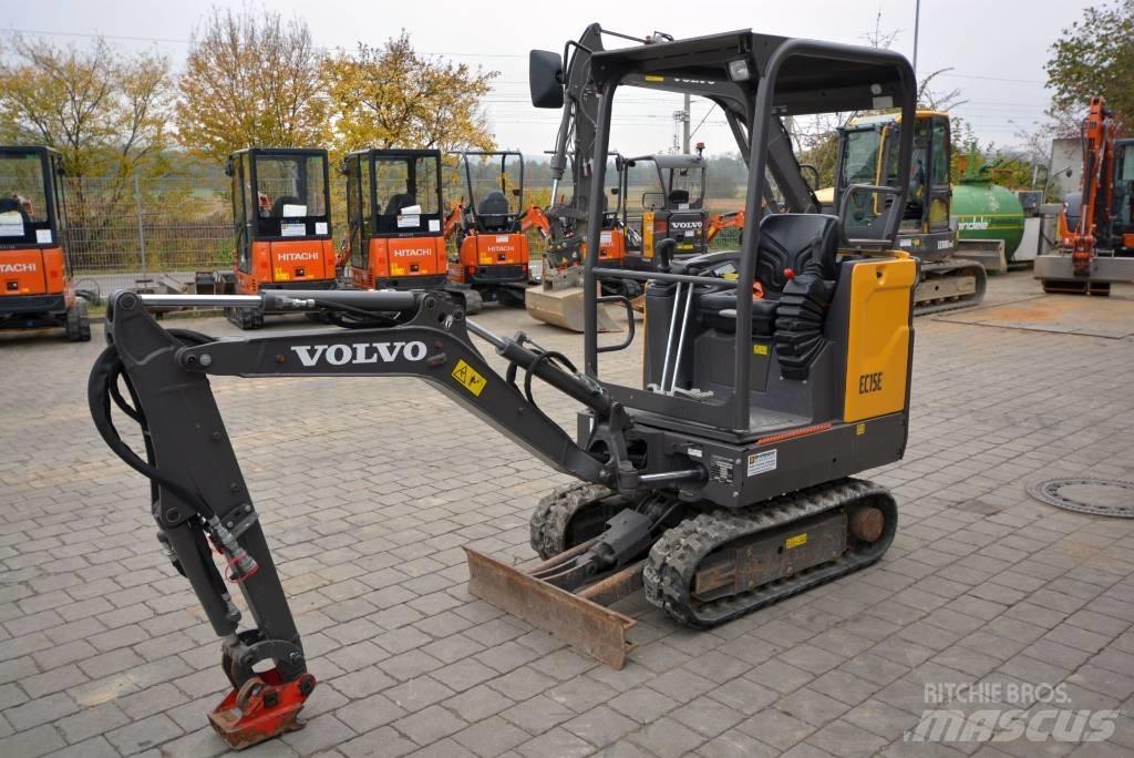 Volvo EC 15 E 小型挖掘机