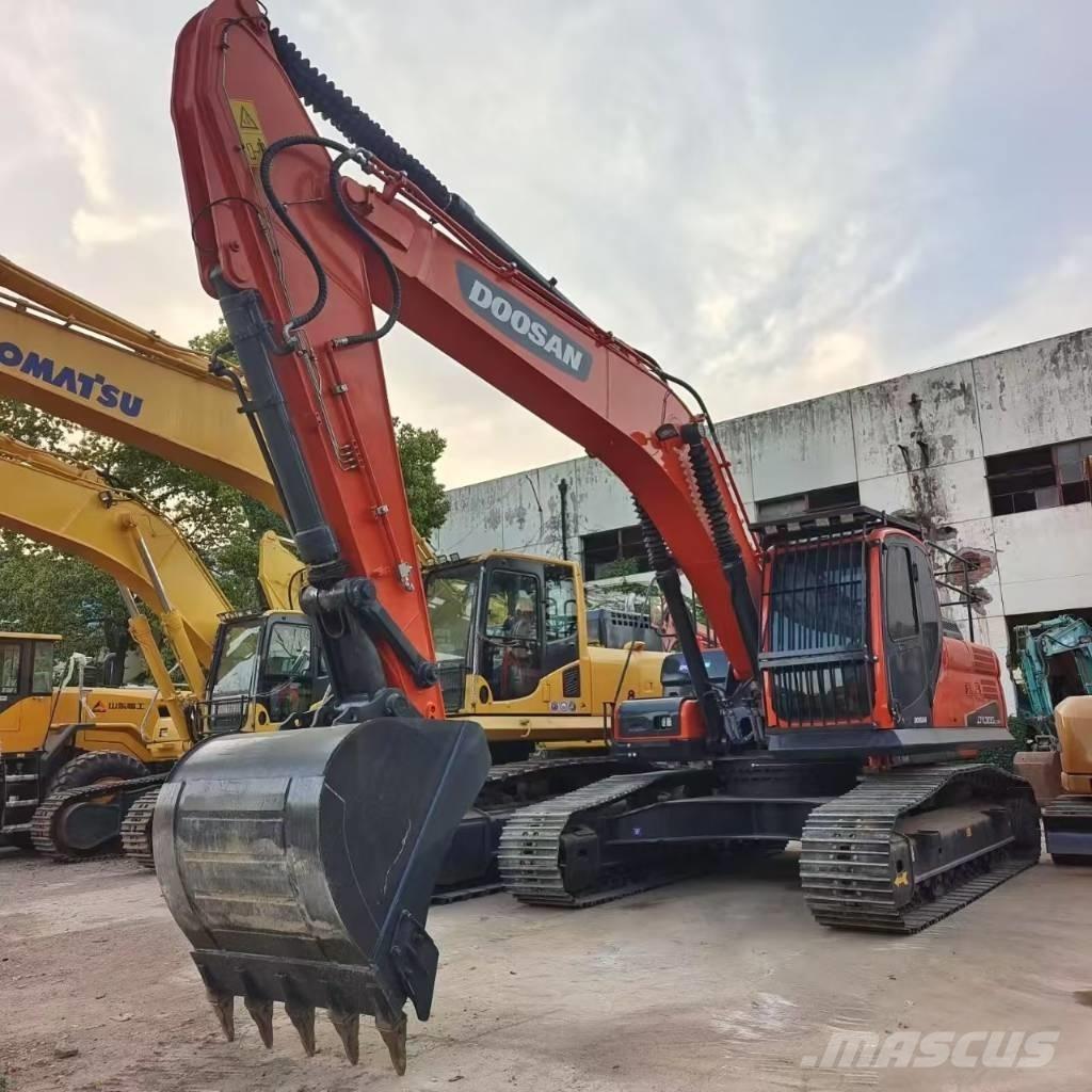 Doosan DX 300LC-9S 履带挖掘机