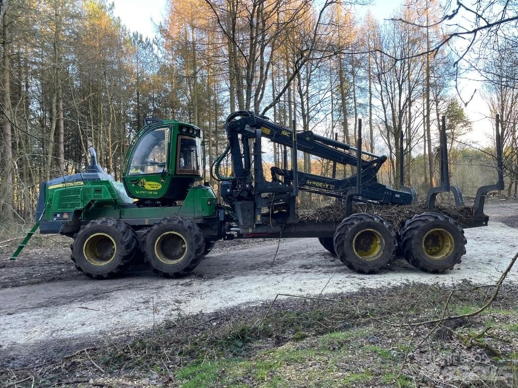 John Deere 1110G 集运机
