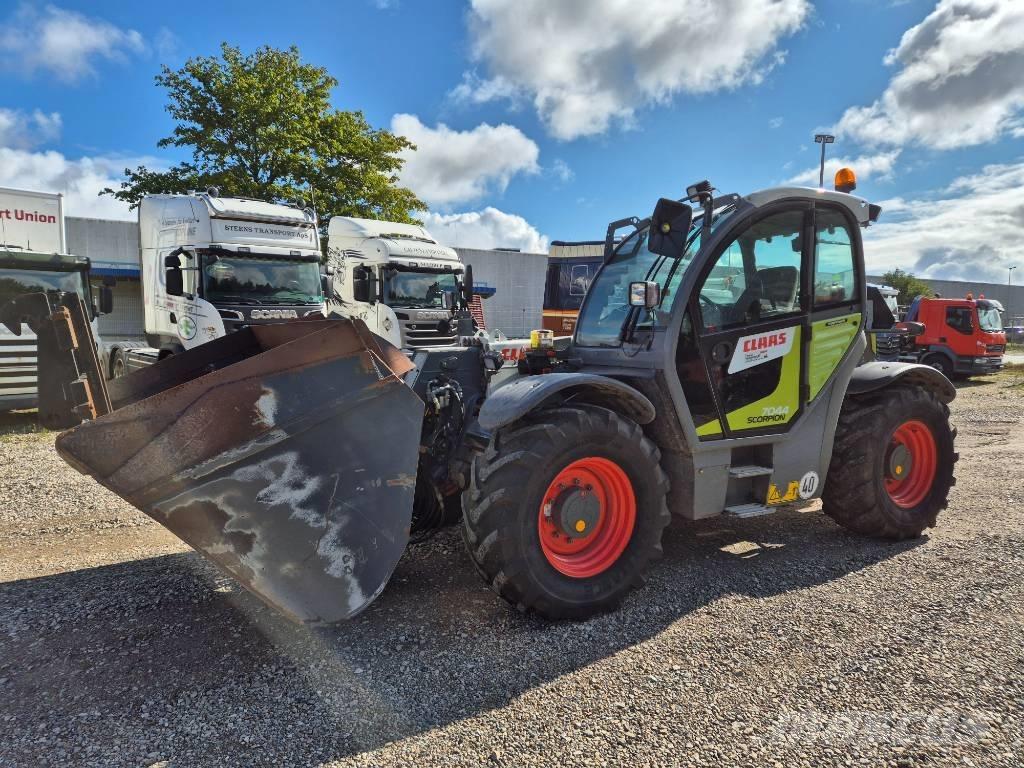 CLAAS Scorpion 7044 电动叉车