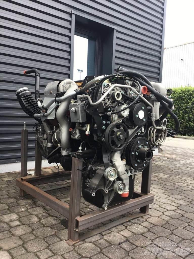 MAN D0836 340 hp 发动机