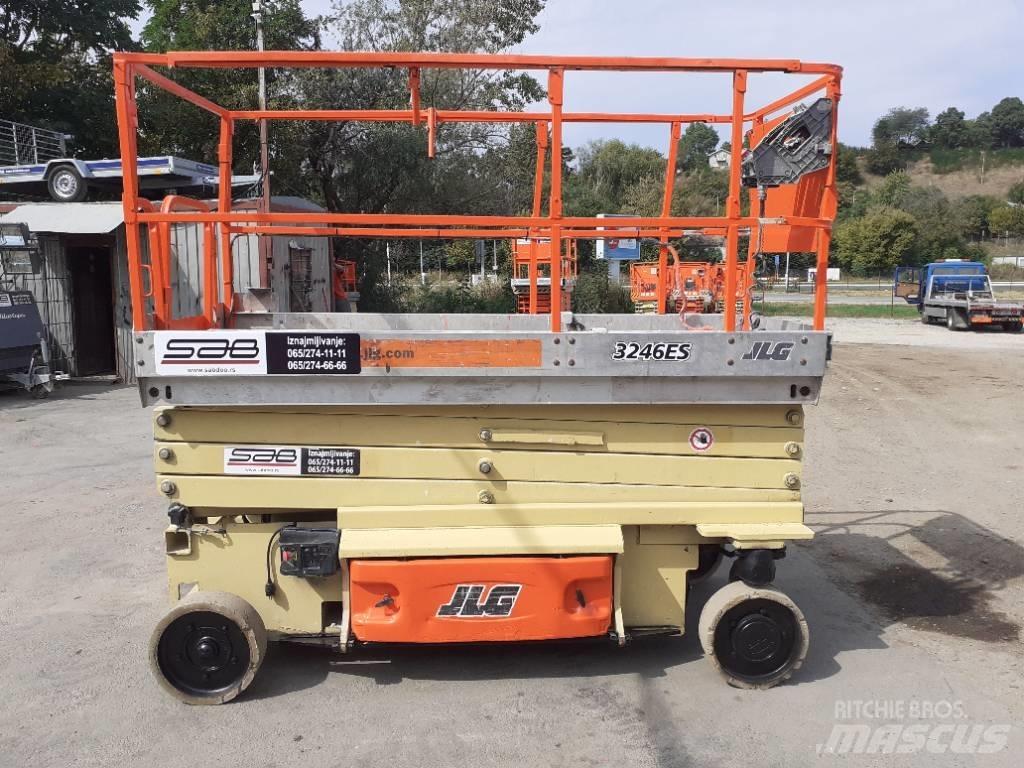 JLG 3246 ES 剪叉式升降机