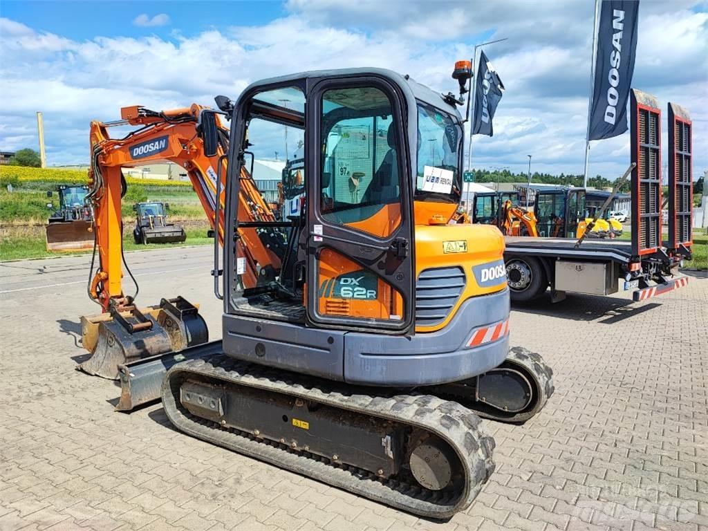 Doosan DX62R-3 小型挖掘机