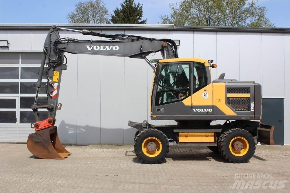 Volvo EW 160 E 轮式挖掘机