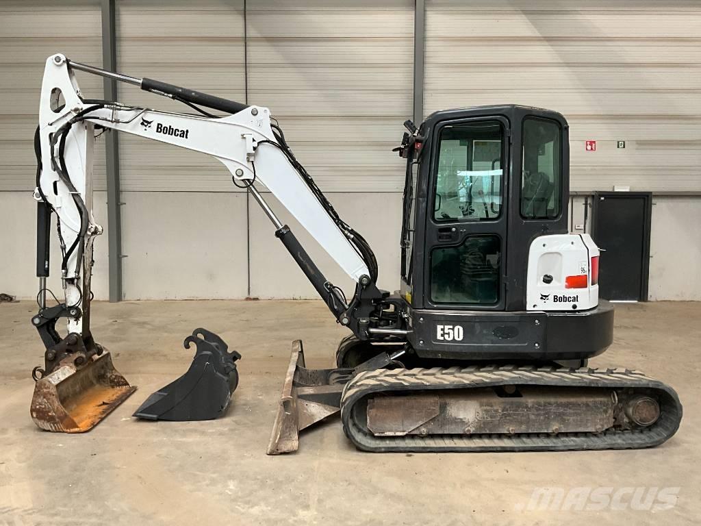Bobcat E 50 EM 小型挖掘机