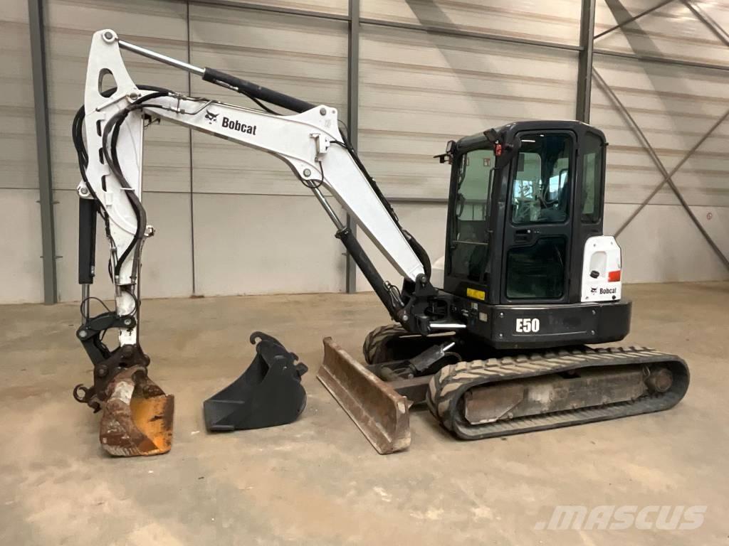 Bobcat E 50 EM 小型挖掘机